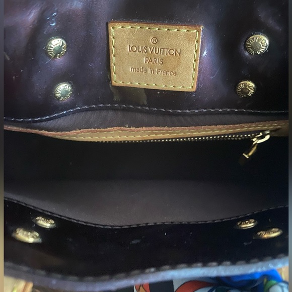 Louis Vuitton Reade PM Amarante Monogram Purse - Picture 12 of 16